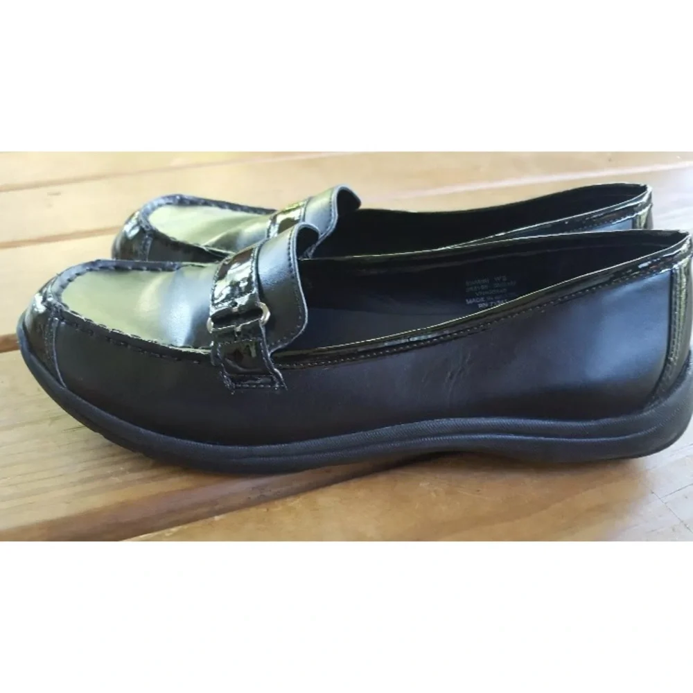 LL Bean Mocs Loafers Shoes Slip Ons Black Patent